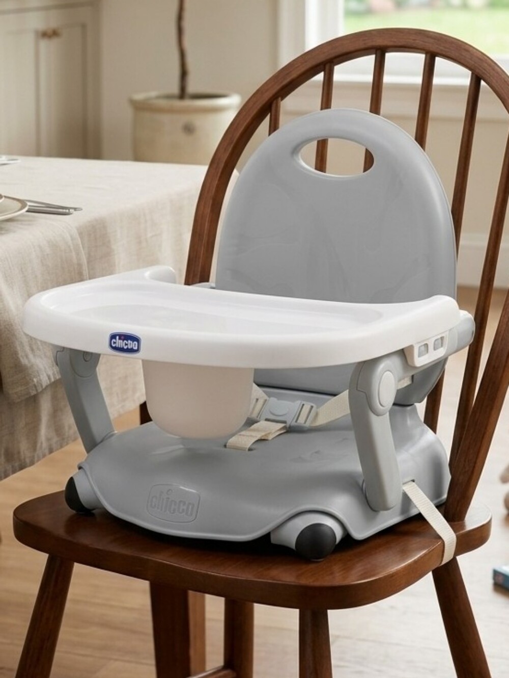 2x1 BOGO Chicco Pocket Snack Booster Seat Grey / Gray Euc